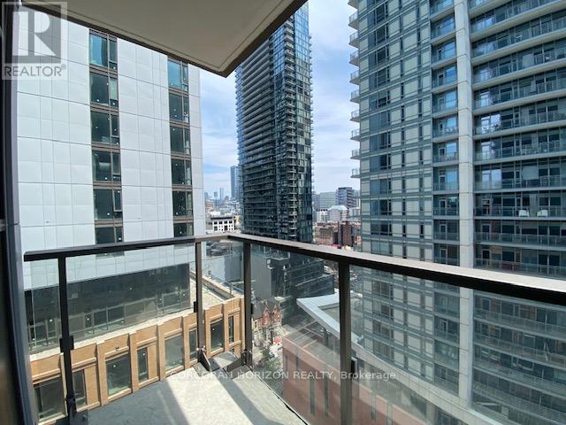 1805 - 8 Widmer Street, Toronto, Ontario  M5V 2E7 - Photo 25 - C13227446