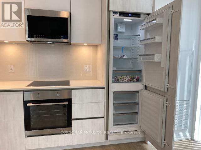 1805 - 8 Widmer Street, Toronto, Ontario  M5V 2E7 - Photo 5 - C13227446