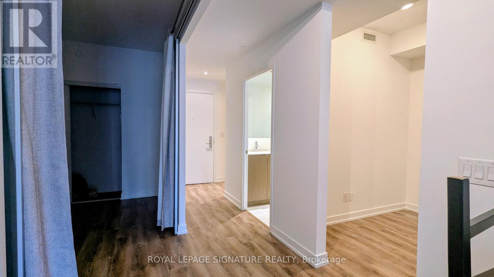 810 - 20 Edward Street, Toronto, Ontario  M5G 0C5 - Photo 16 - C13227452