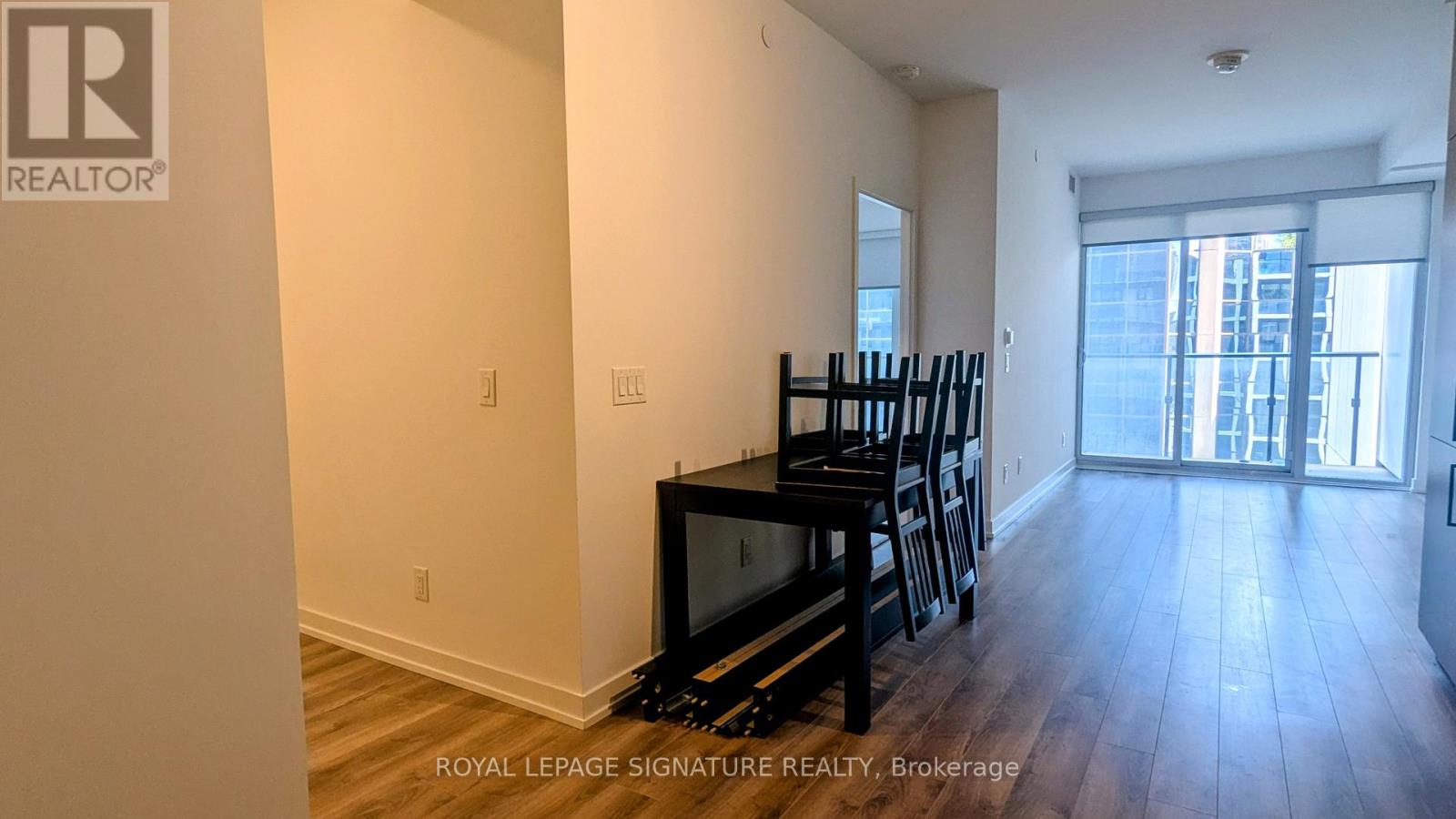 810 - 20 Edward Street, Toronto, Ontario  M5G 0C5 - Photo 25 - C13227452
