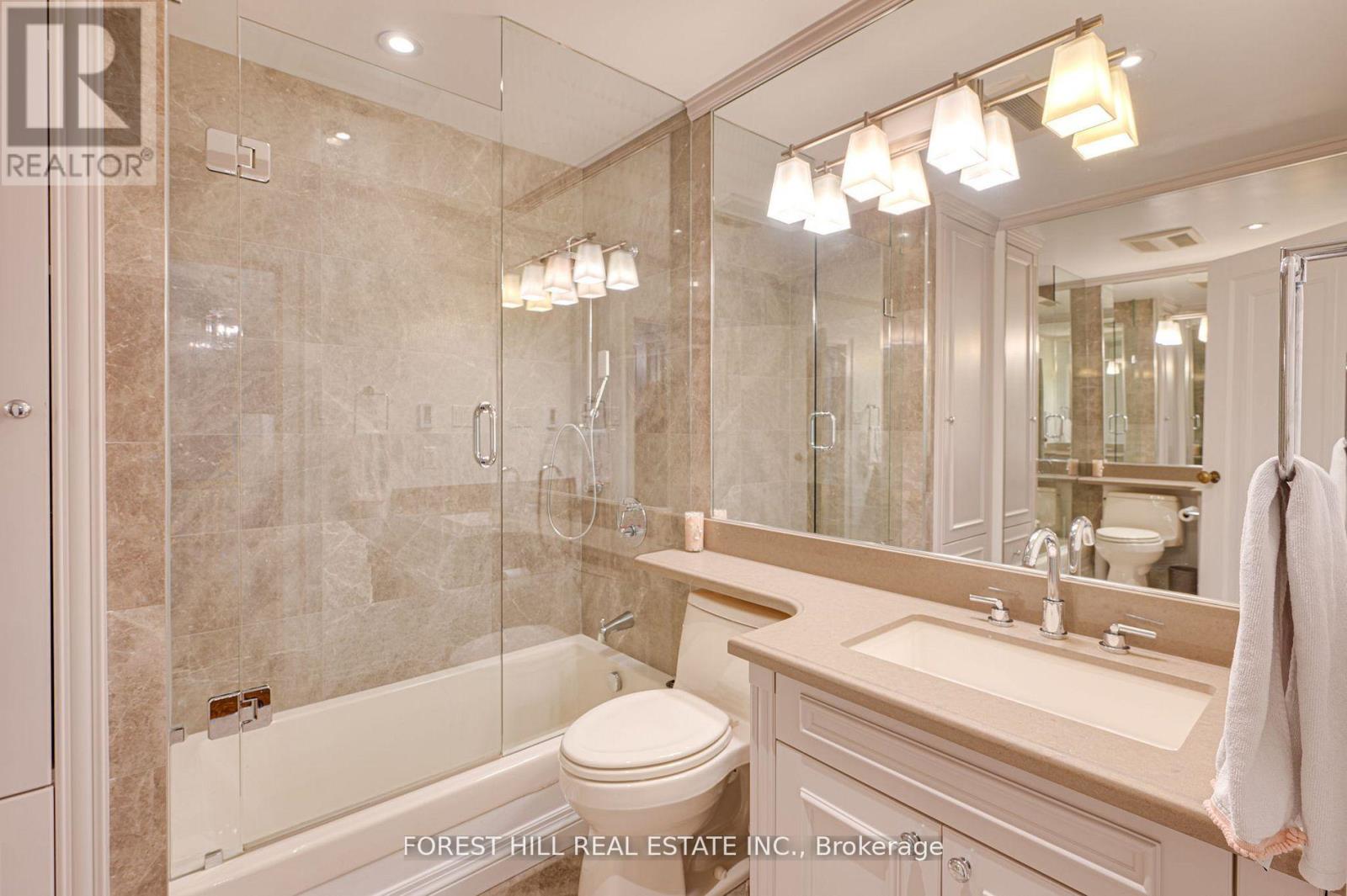 319 Glenayr Road, Toronto, Ontario  M5P 3C6 - Photo 15 - C13227538