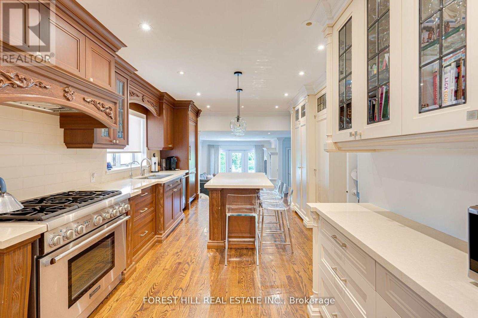 319 Glenayr Road, Toronto, Ontario  M5P 3C6 - Photo 7 - C13227538