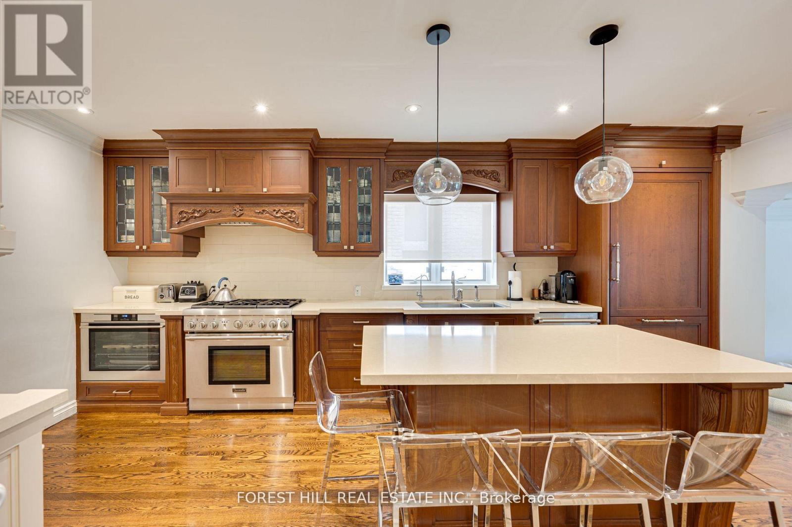 319 Glenayr Road, Toronto, Ontario  M5P 3C6 - Photo 8 - C13227538