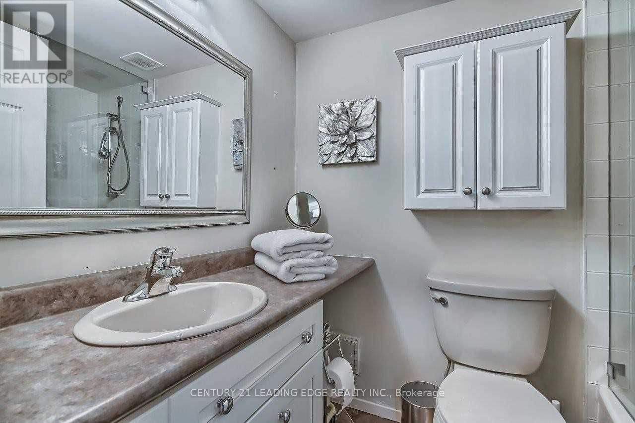 1708 - 75 Wynford Heights Crescent, Toronto, Ontario  M3C 3H9 - Photo 25 - C13227548