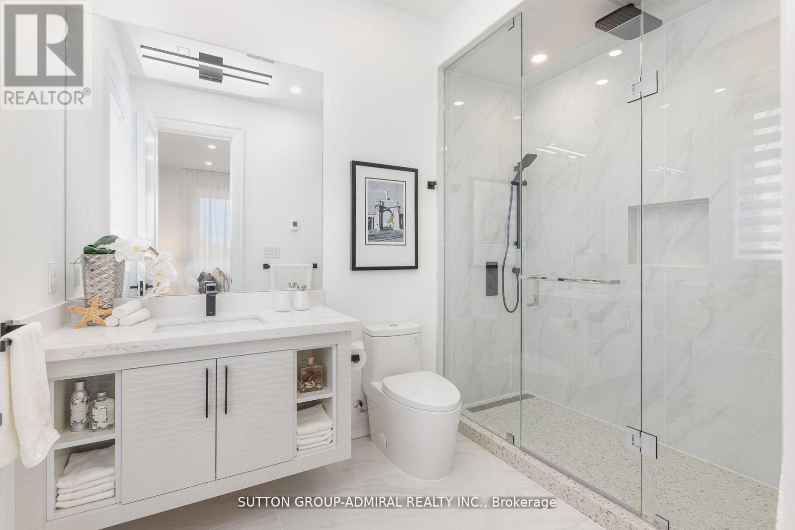 125 Regina Avenue, Toronto, Ontario  M6A 1R8 - Photo 22 - C13227584