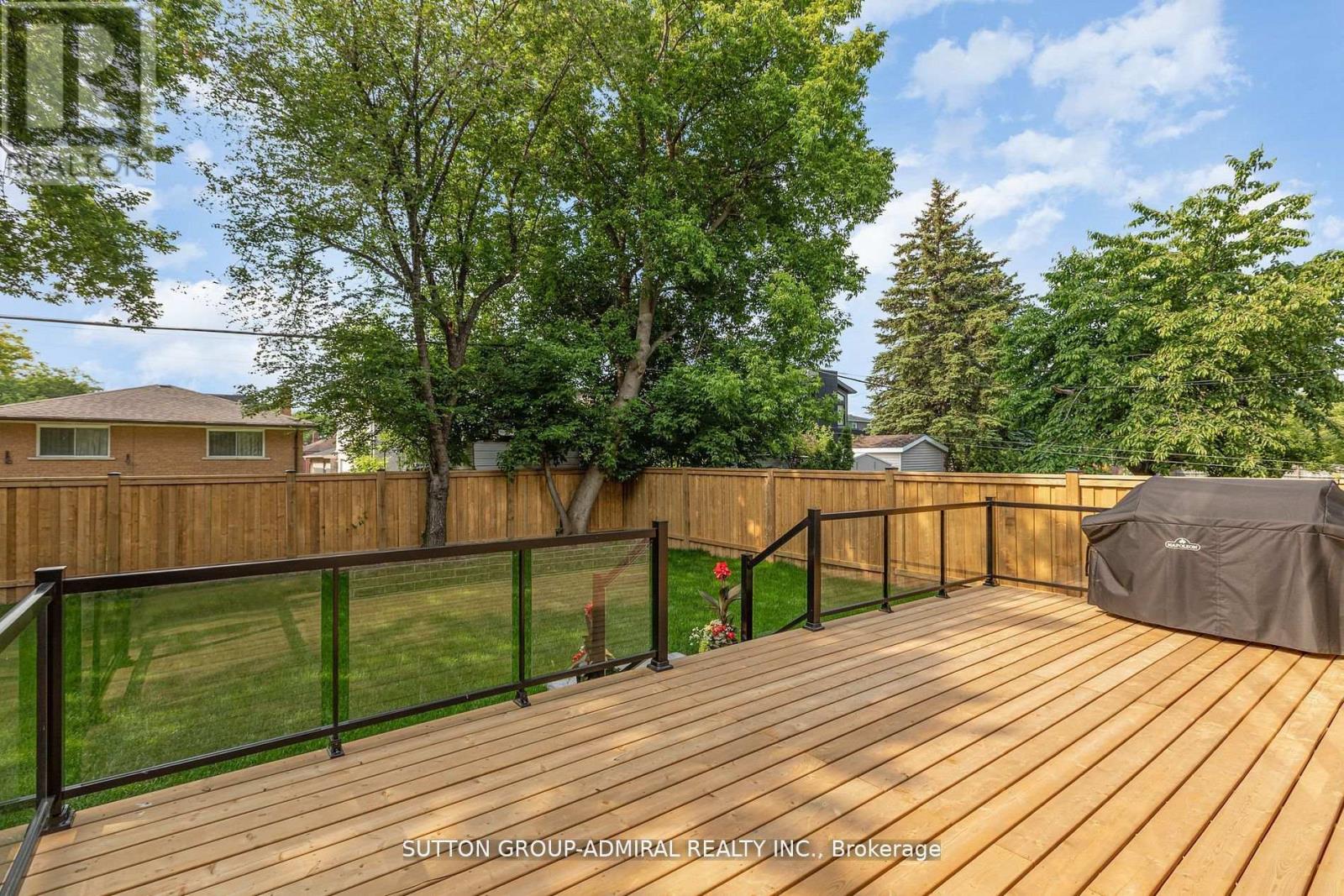 125 Regina Avenue, Toronto, Ontario  M6A 1R8 - Photo 33 - C13227584