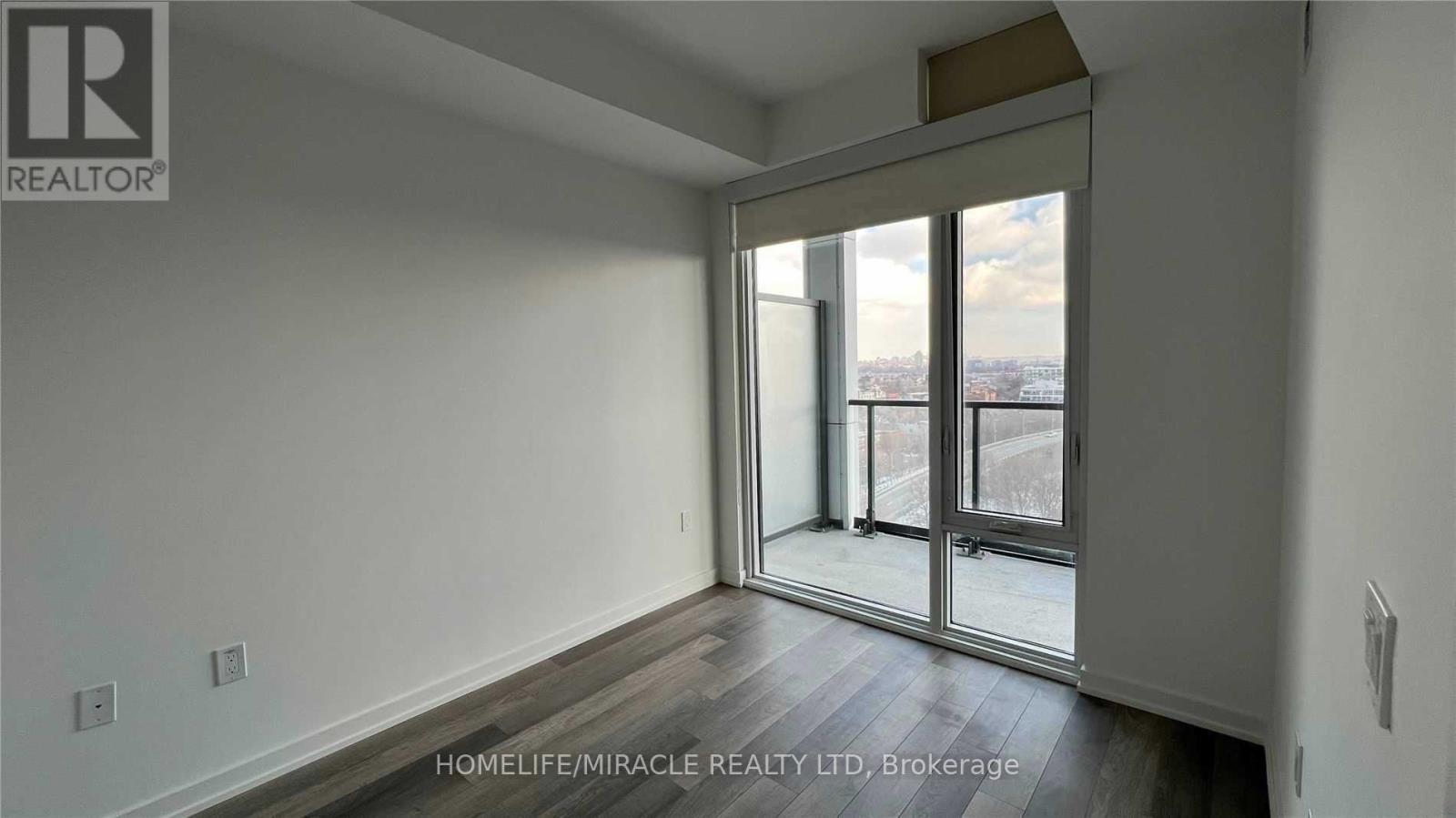 1005 - 50 Power Street, Toronto, Ontario  M5A 0V3 - Photo 4 - C13227614
