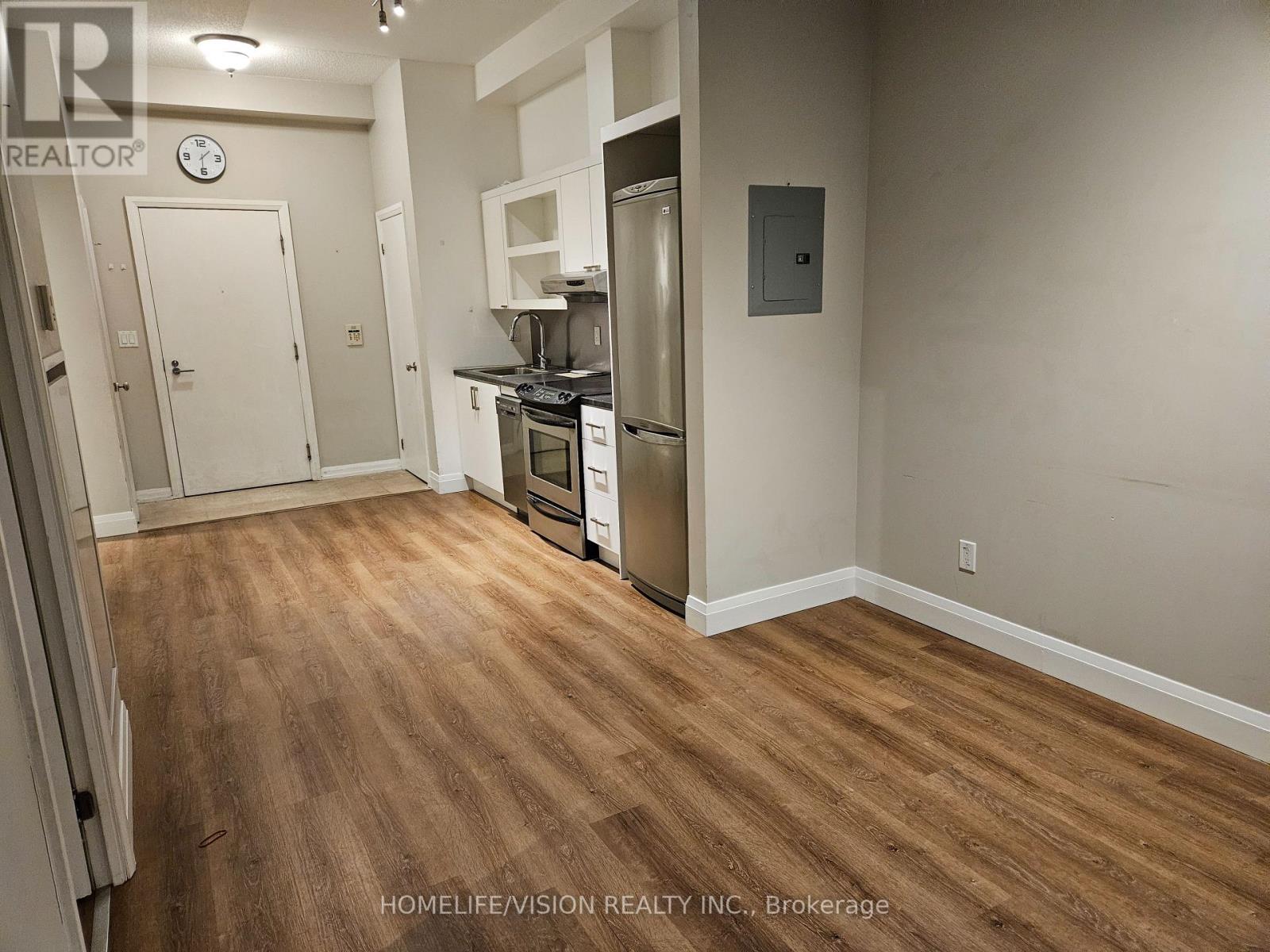 108 - Primary Bedroom - 111 Elizabeth Street, Toronto, Ontario  M5G 1P7 - Photo 8 - C13227638
