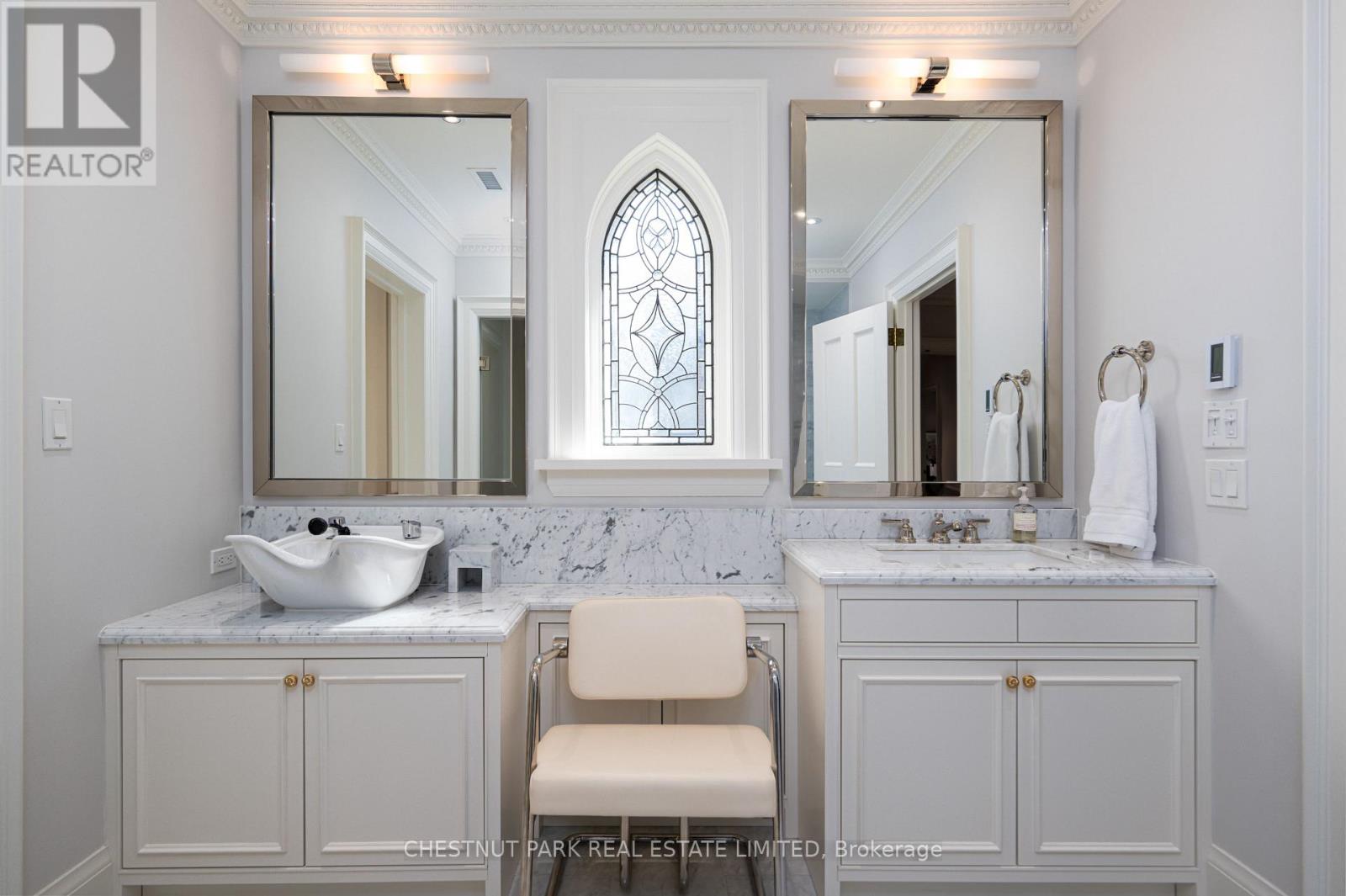 82 Chestnut Park Road, Toronto, Ontario  M4W 2R3 - Photo 19 - C13227720