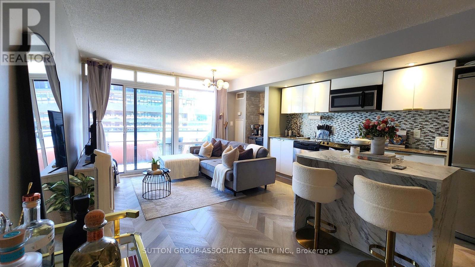 1012 - 4k Spadina Avenue, Toronto, Ontario  M5V 3Y9 - Photo 5 - C13227752