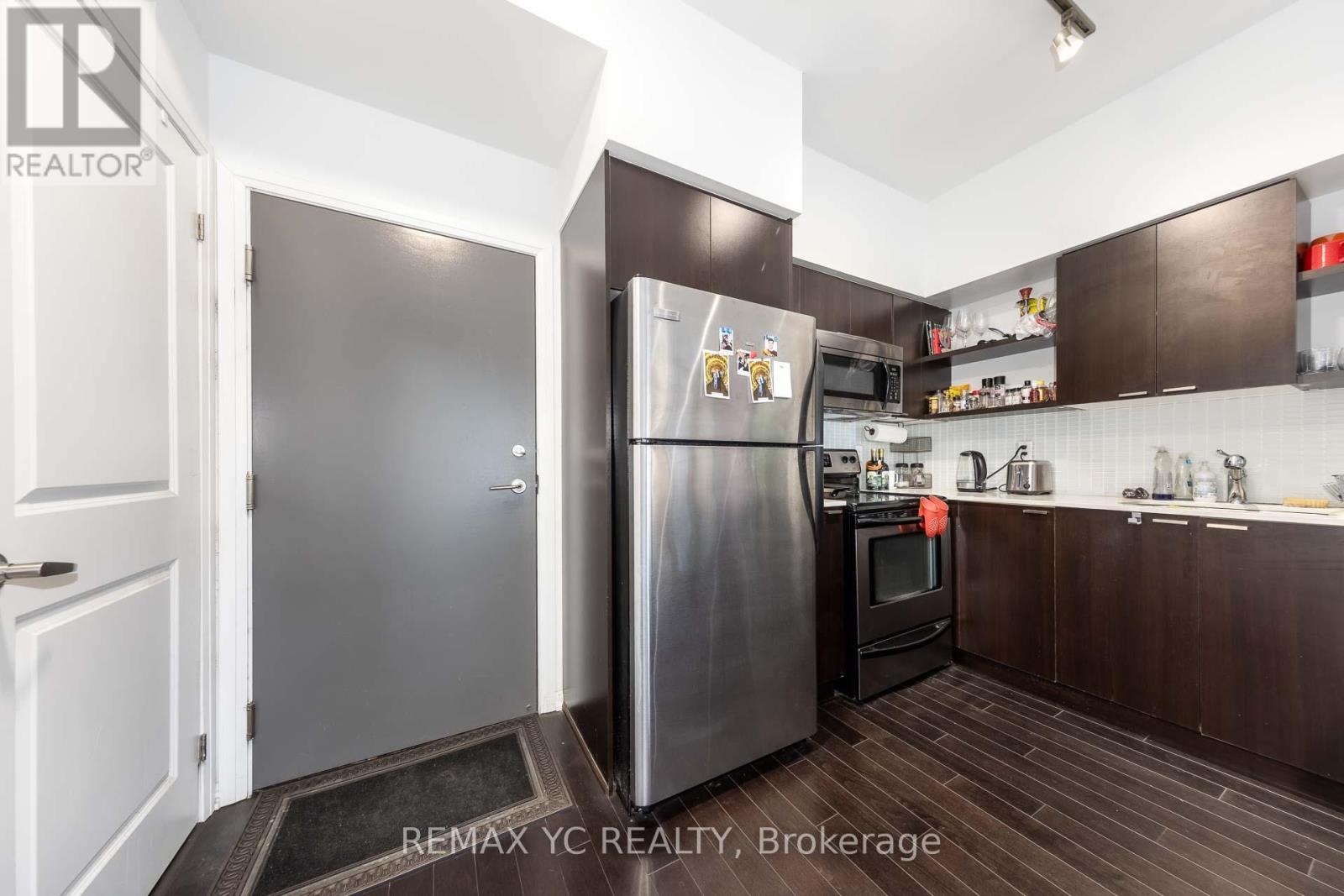 1204 - 35 Hayden Street, Toronto, Ontario  M4Y 3C3 - Photo 6 - C13227766