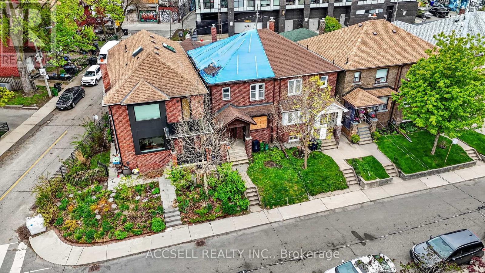 23 Fisher Street, Toronto, Ontario  M6K 1V7 - Photo 2 - C13227782