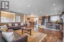 12 LOCHINVAR CRESCENT, Toronto, Ontario