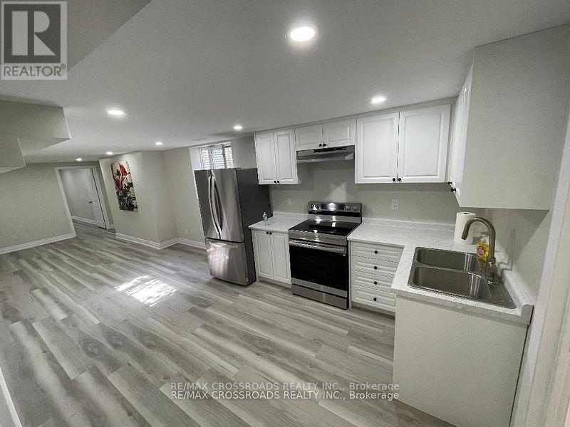 1538 Amberlea Road, Pickering, Ontario  L1V 4V4 - Photo 5 - E13227488