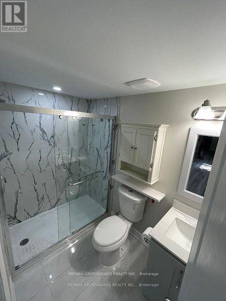 1538 Amberlea Road, Pickering, Ontario  L1V 4V4 - Photo 9 - E13227488