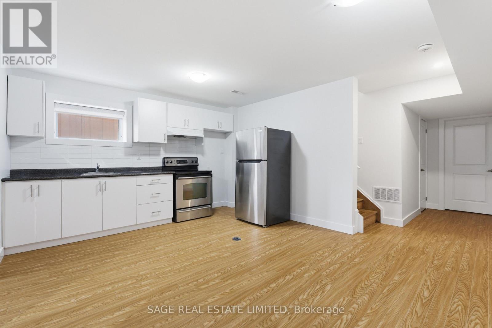 5a Adair Road, Toronto, Ontario  M4B 1V4 - Photo 30 - E13227510