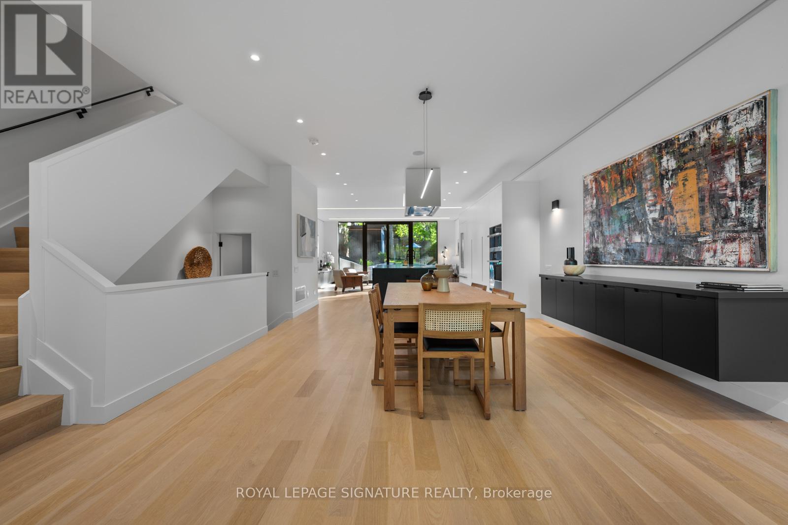 174 Kenilworth Avenue, Toronto, Ontario  M4L 3S6 - Photo 10 - E13227514