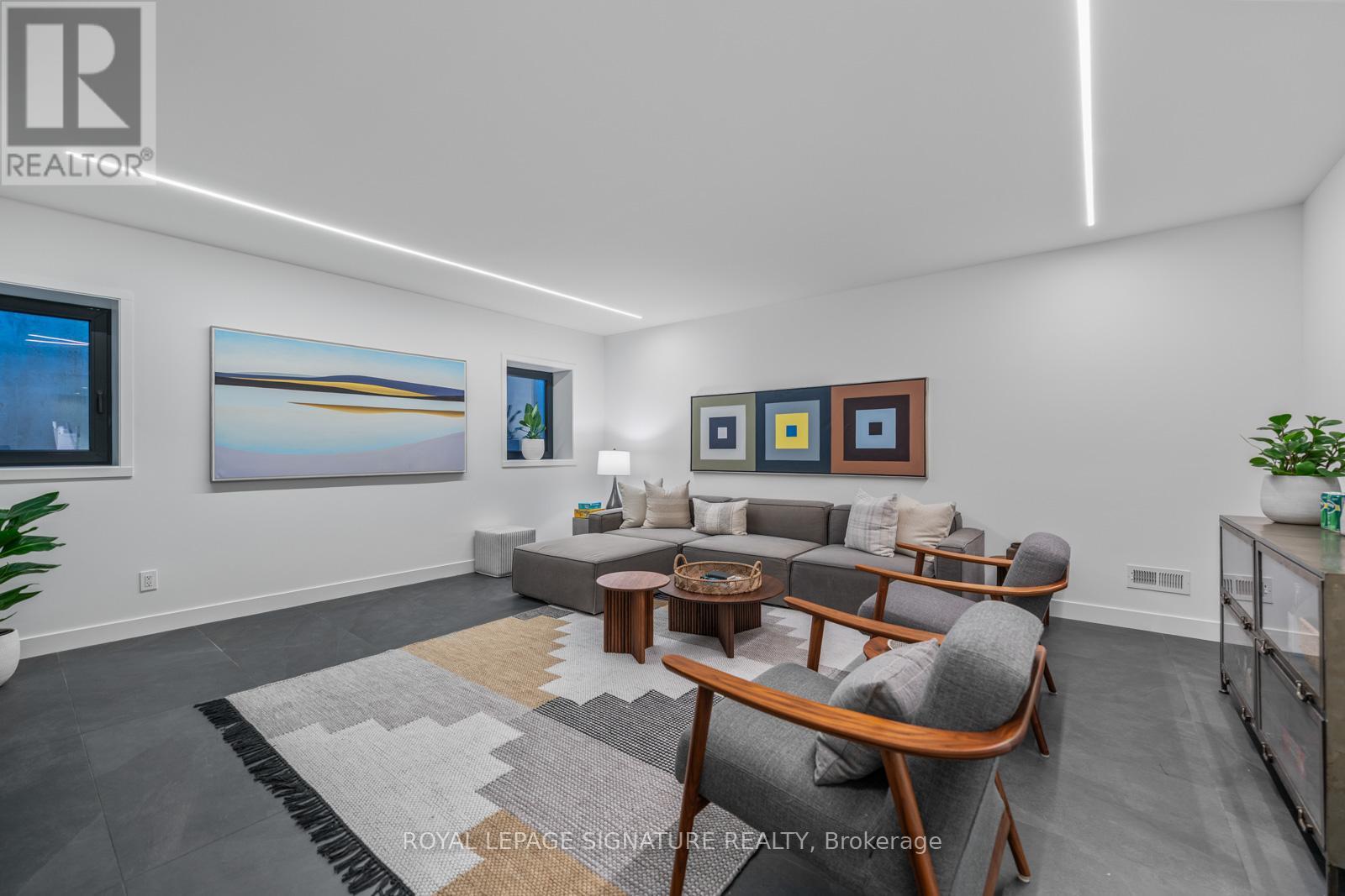174 Kenilworth Avenue, Toronto, Ontario  M4L 3S6 - Photo 41 - E13227514