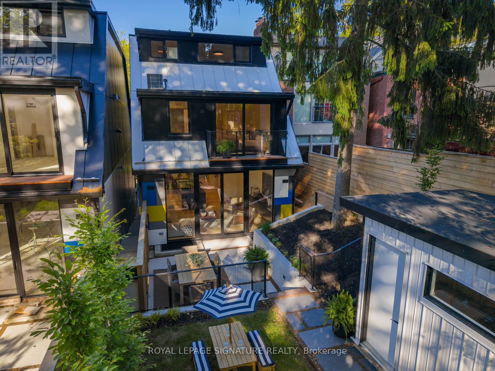 174 Kenilworth Avenue, Toronto, Ontario  M4L 3S6 - Photo 46 - E13227514