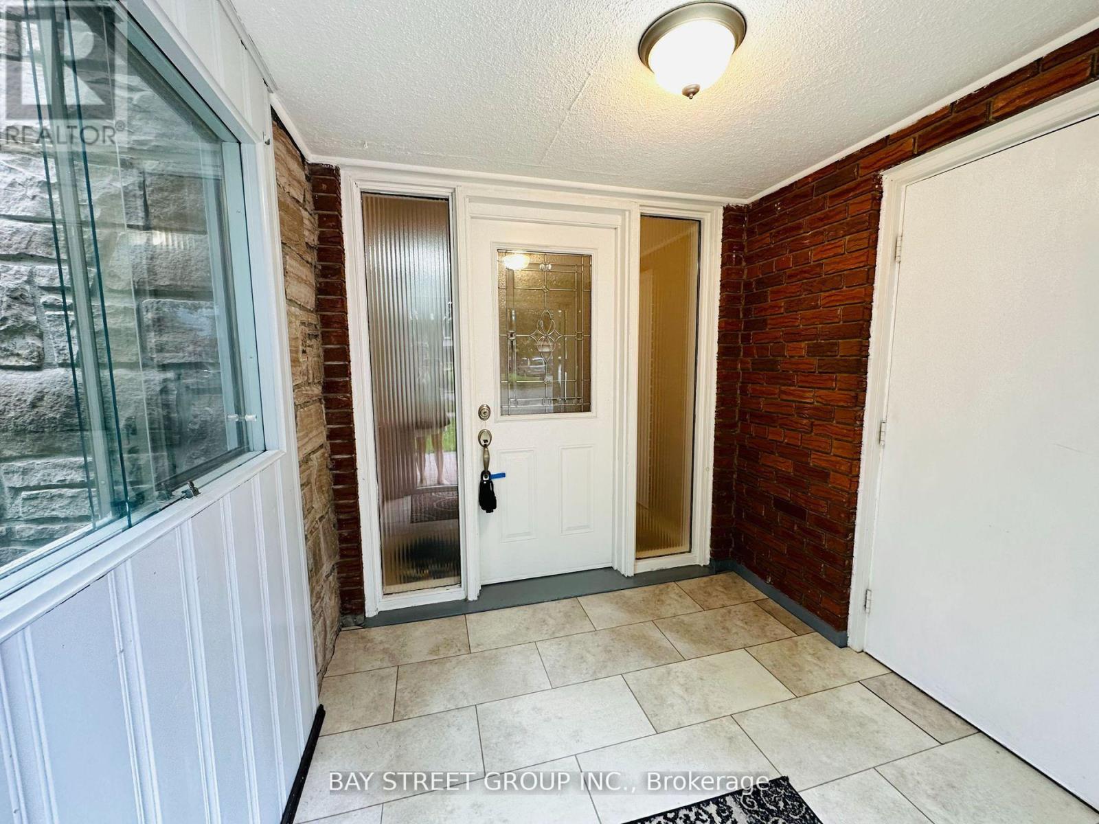 Main - 17 Kilkenny Drive, Toronto, Ontario  M1W 1J5 - Photo 21 - E13227570