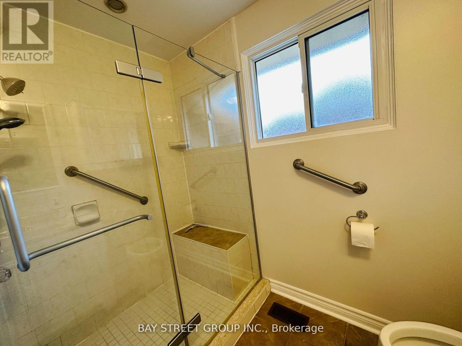 Main - 17 Kilkenny Drive, Toronto, Ontario  M1W 1J5 - Photo 23 - E13227570