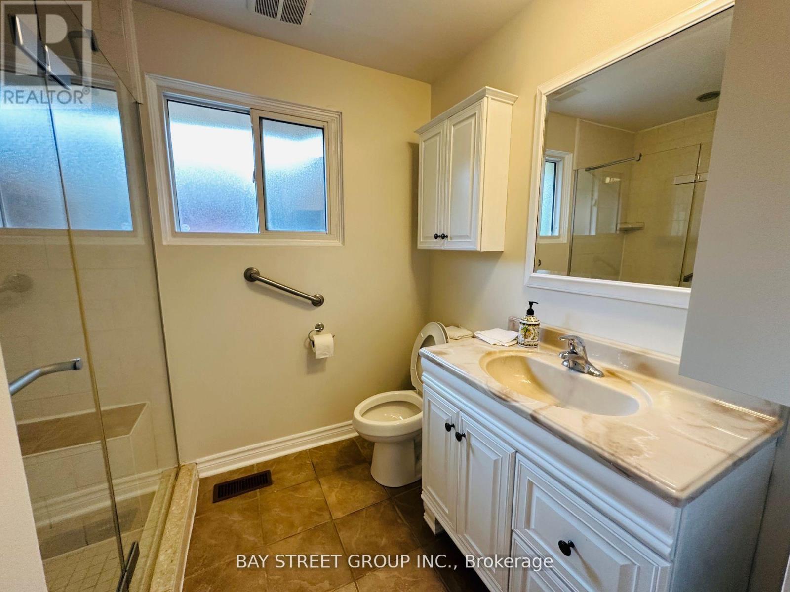 Main - 17 Kilkenny Drive, Toronto, Ontario  M1W 1J5 - Photo 24 - E13227570