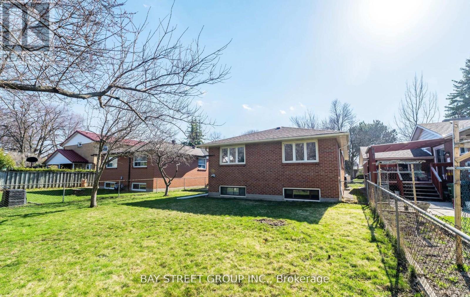 Main - 17 Kilkenny Drive, Toronto, Ontario  M1W 1J5 - Photo 32 - E13227570