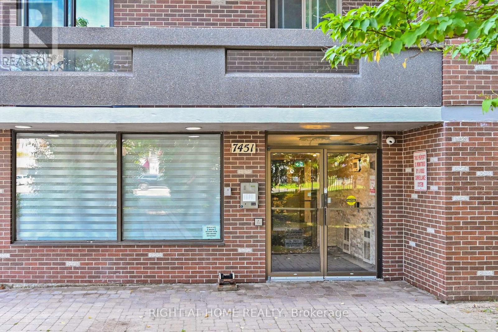 704 - 7451 Yonge Street E, Markham, Ontario  L3T 2B4 - Photo 3 - N13227534