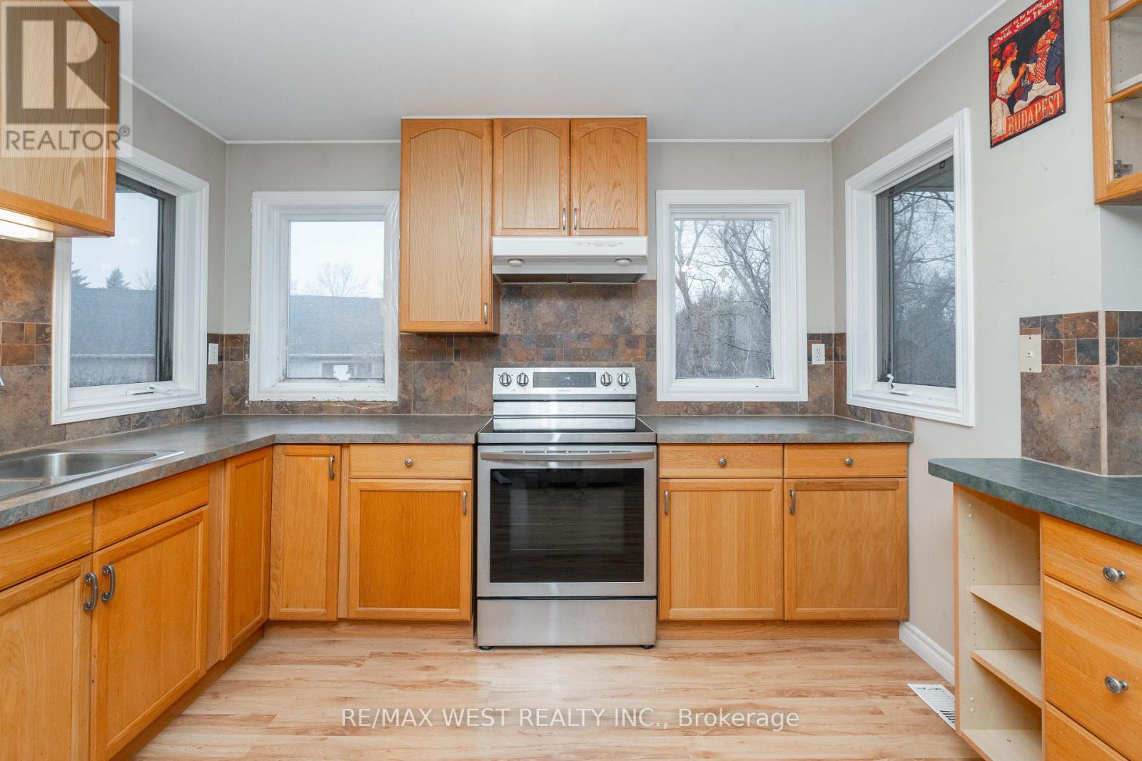 2824 5 Line, Bradford West Gwillimbury, Ontario  L3Z 2A4 - Photo 12 - N13227610
