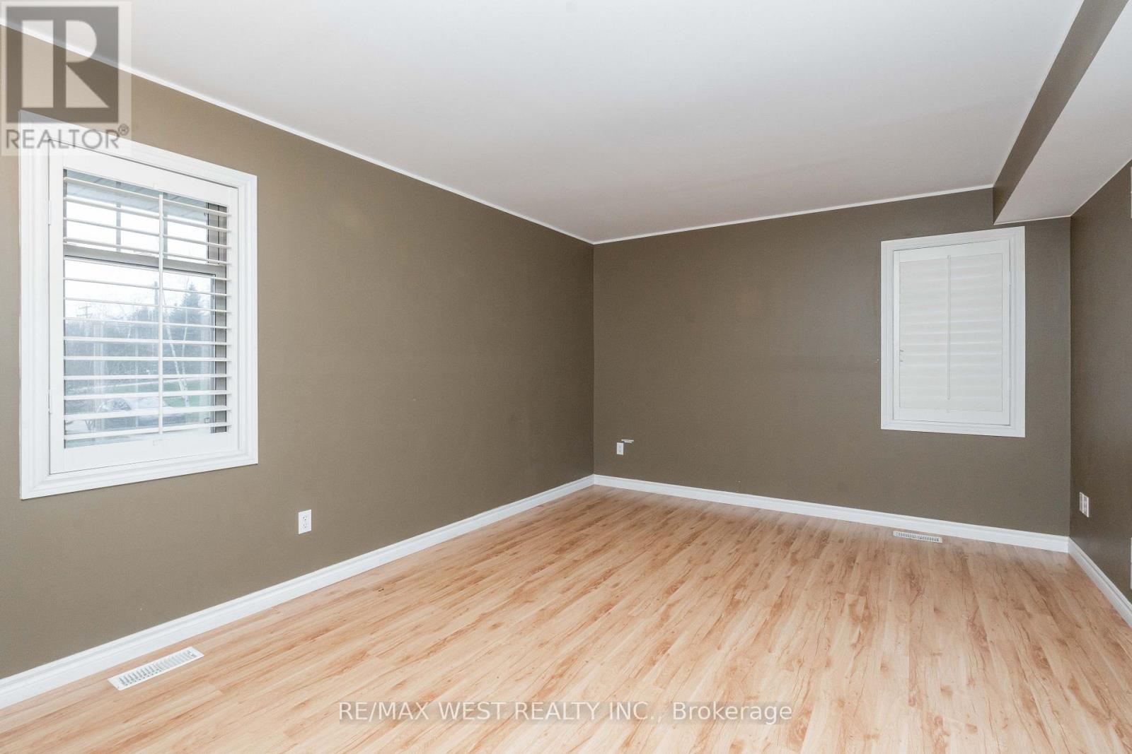 2824 5 Line, Bradford West Gwillimbury, Ontario  L3Z 2A4 - Photo 14 - N13227610