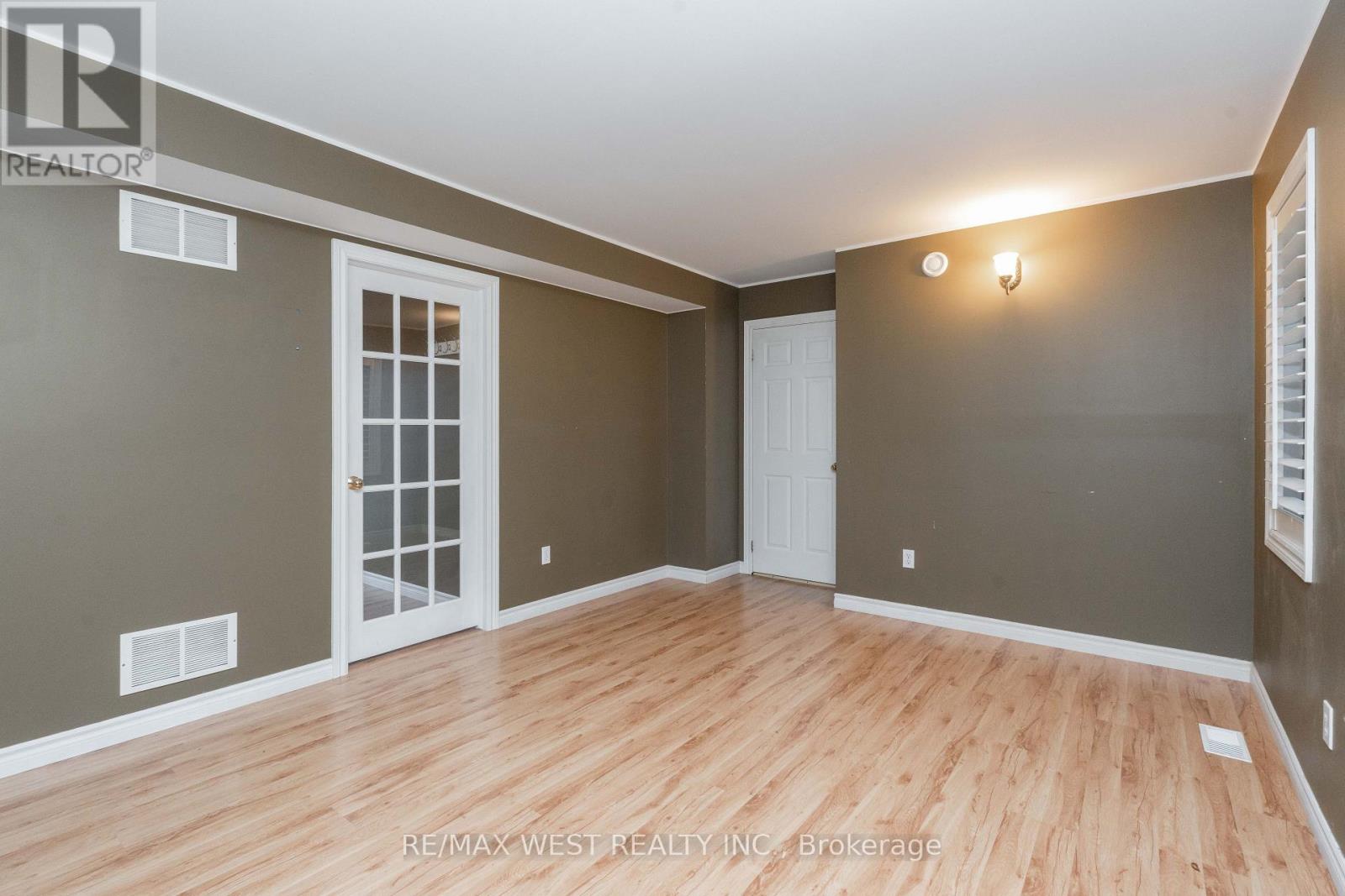 2824 5 Line, Bradford West Gwillimbury, Ontario  L3Z 2A4 - Photo 15 - N13227610