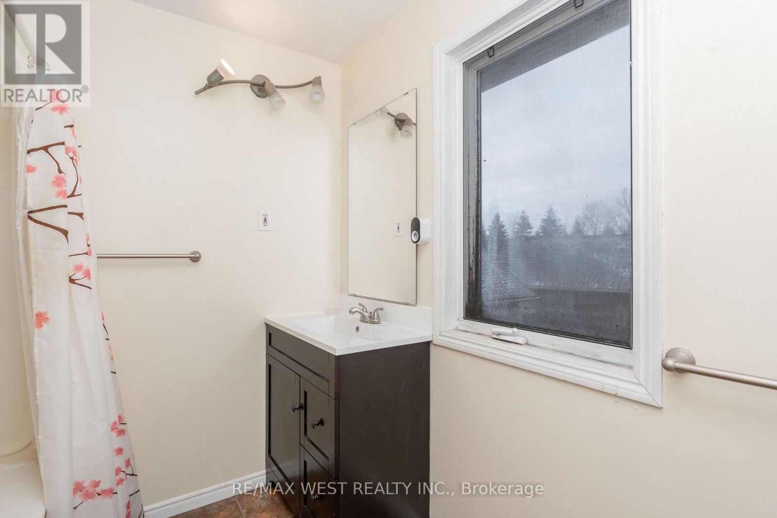 2824 5 Line, Bradford West Gwillimbury, Ontario  L3Z 2A4 - Photo 27 - N13227610