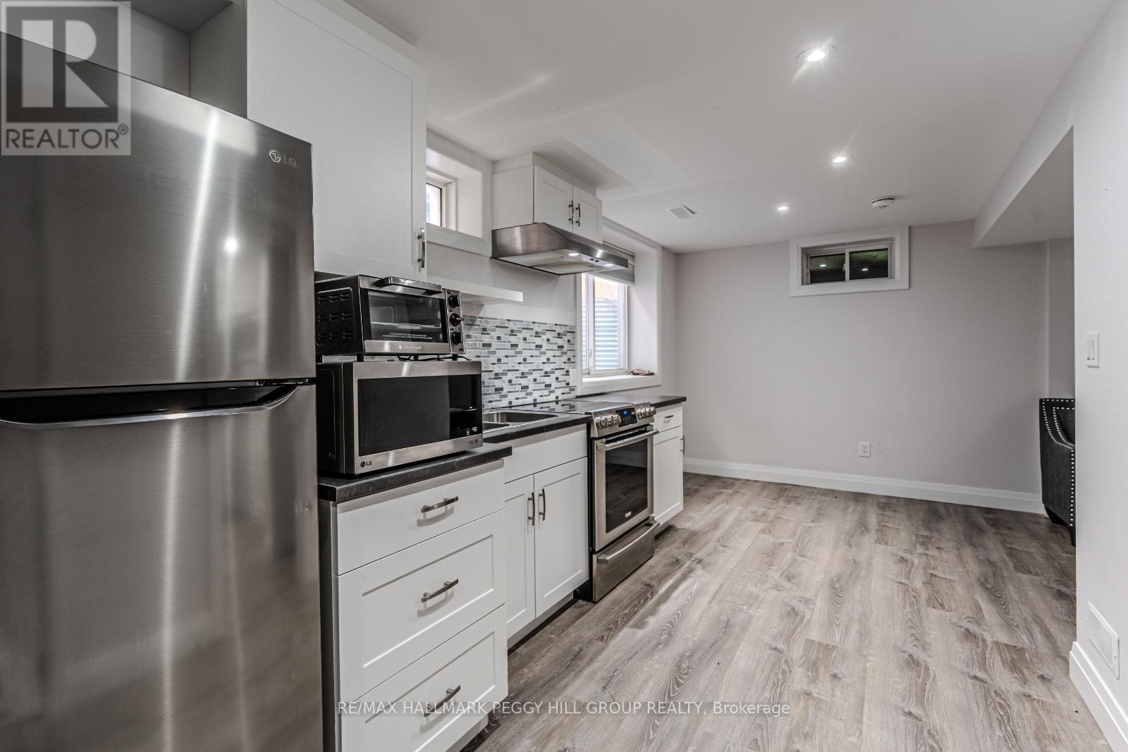 Lower - 17 Wagner Crescent, Essa, Ontario  L3W 0P4 - Photo 2 - N13227712