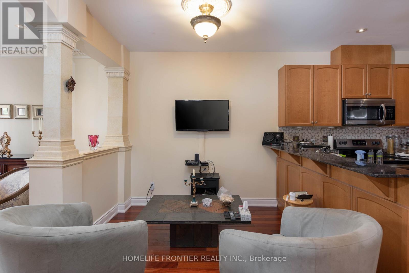 79 Elm Avenue, Richmond Hill, Ontario  L4C 6K8 - Photo 19 - N13227808