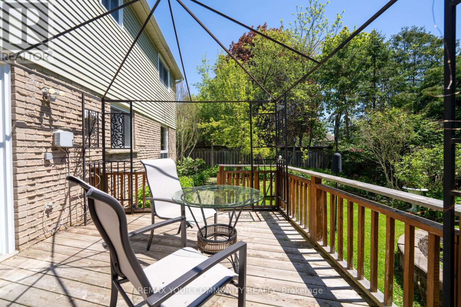 27 Drumern Crescent, Richmond Hill, Ontario  L4C 5H9 - Photo 49 - N13227860
