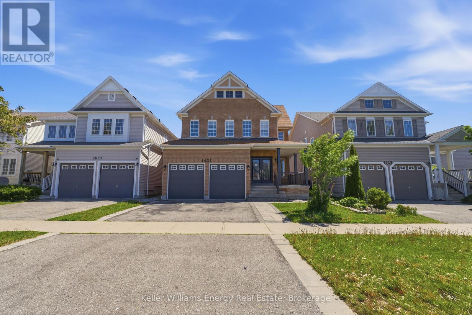 1633 GRANDVIEW STREET N, Oshawa, Ontario