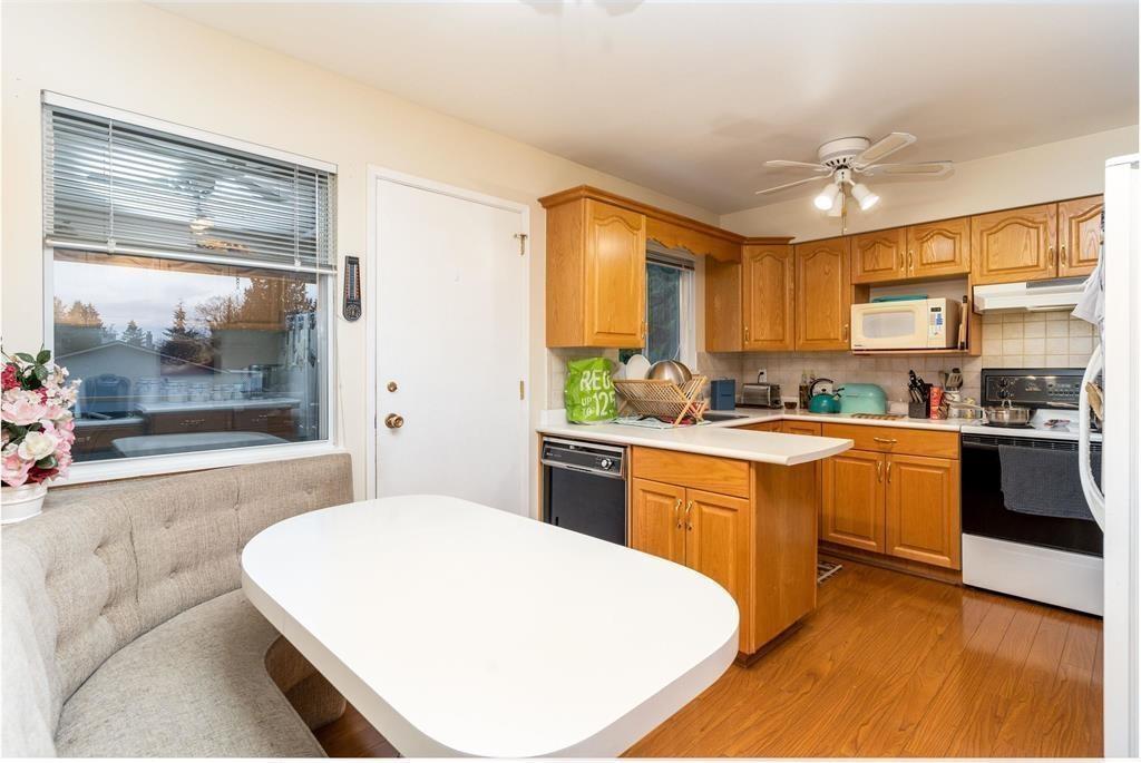 11275 Kendale Way, Delta, British Columbia  V4C 3P8 - Photo 4 - R3129158