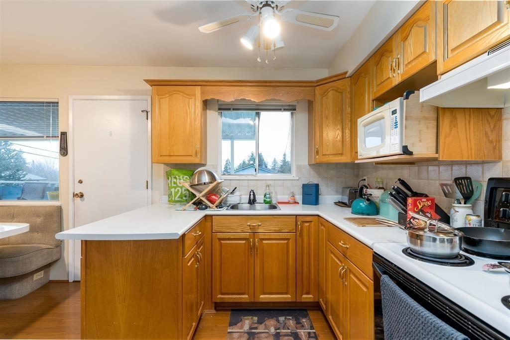 11275 Kendale Way, Delta, British Columbia  V4C 3P8 - Photo 5 - R3129158