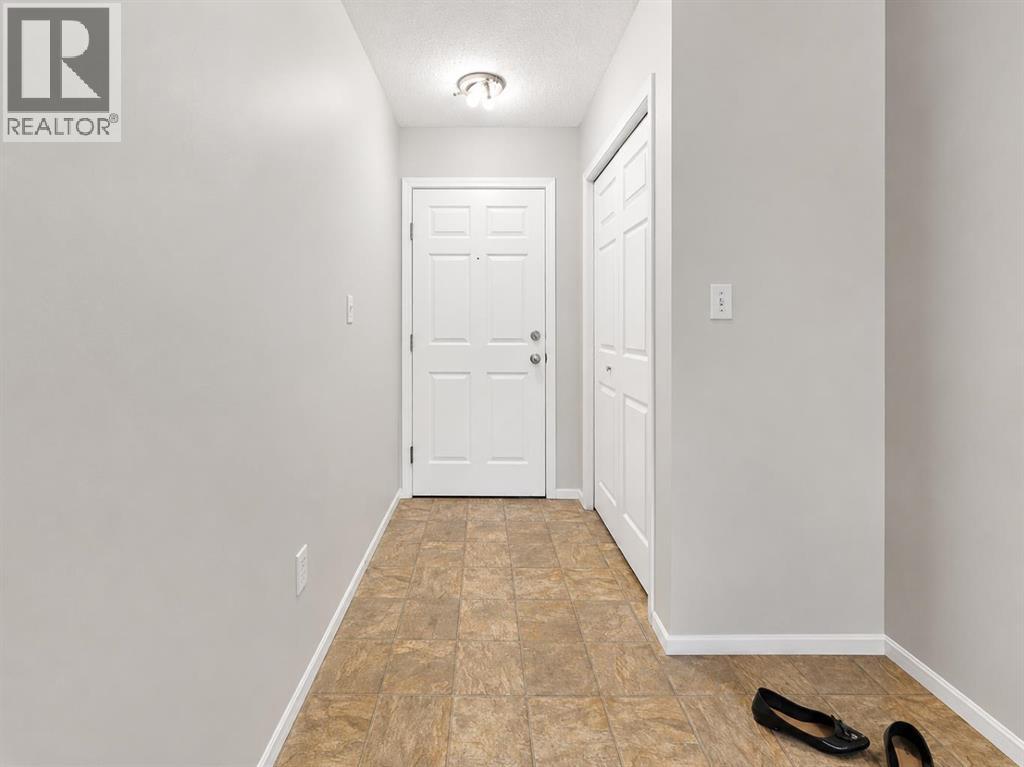103, 11220 104 Avenue, Grande Prairie, Alberta  T8V 2Z1 - Photo 3 - A2313480