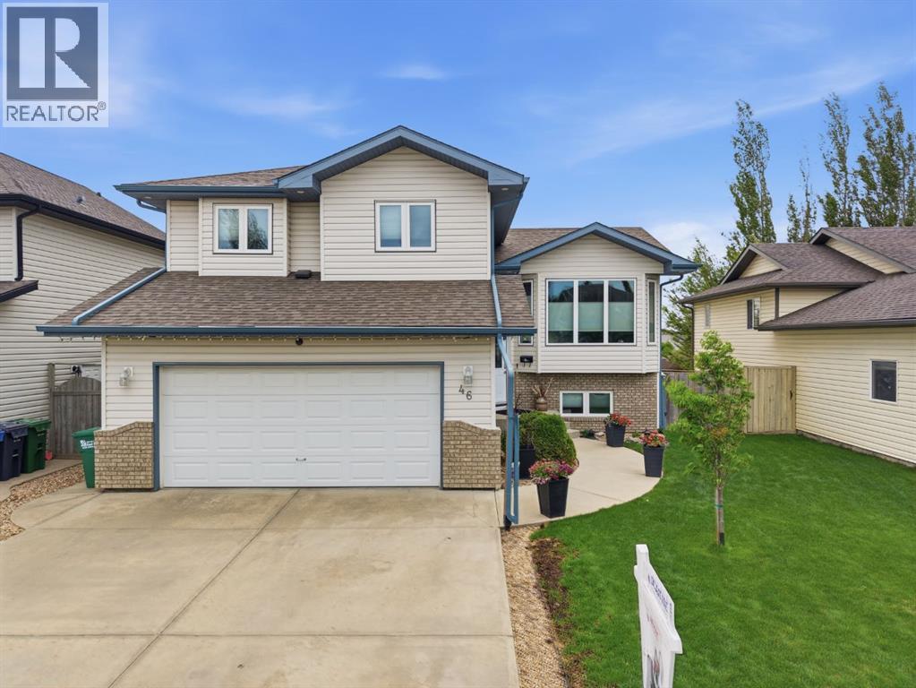 46 Lagrange Crescent, Red Deer, Alberta  T4R 3K4 - Photo 2 - A2307358