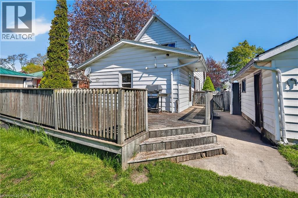 520 Alder Street E, Dunnville, Ontario  N1A 1E6 - Photo 14 - 40830149