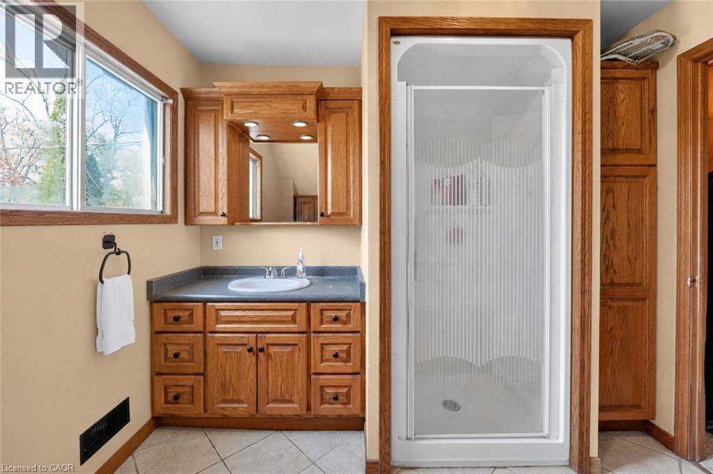 520 Alder Street E, Dunnville, Ontario  N1A 1E6 - Photo 12 - 40830149