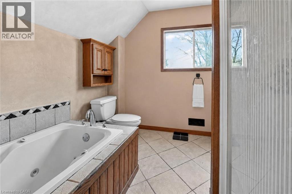 520 Alder Street E, Dunnville, Ontario  N1A 1E6 - Photo 11 - 40830149
