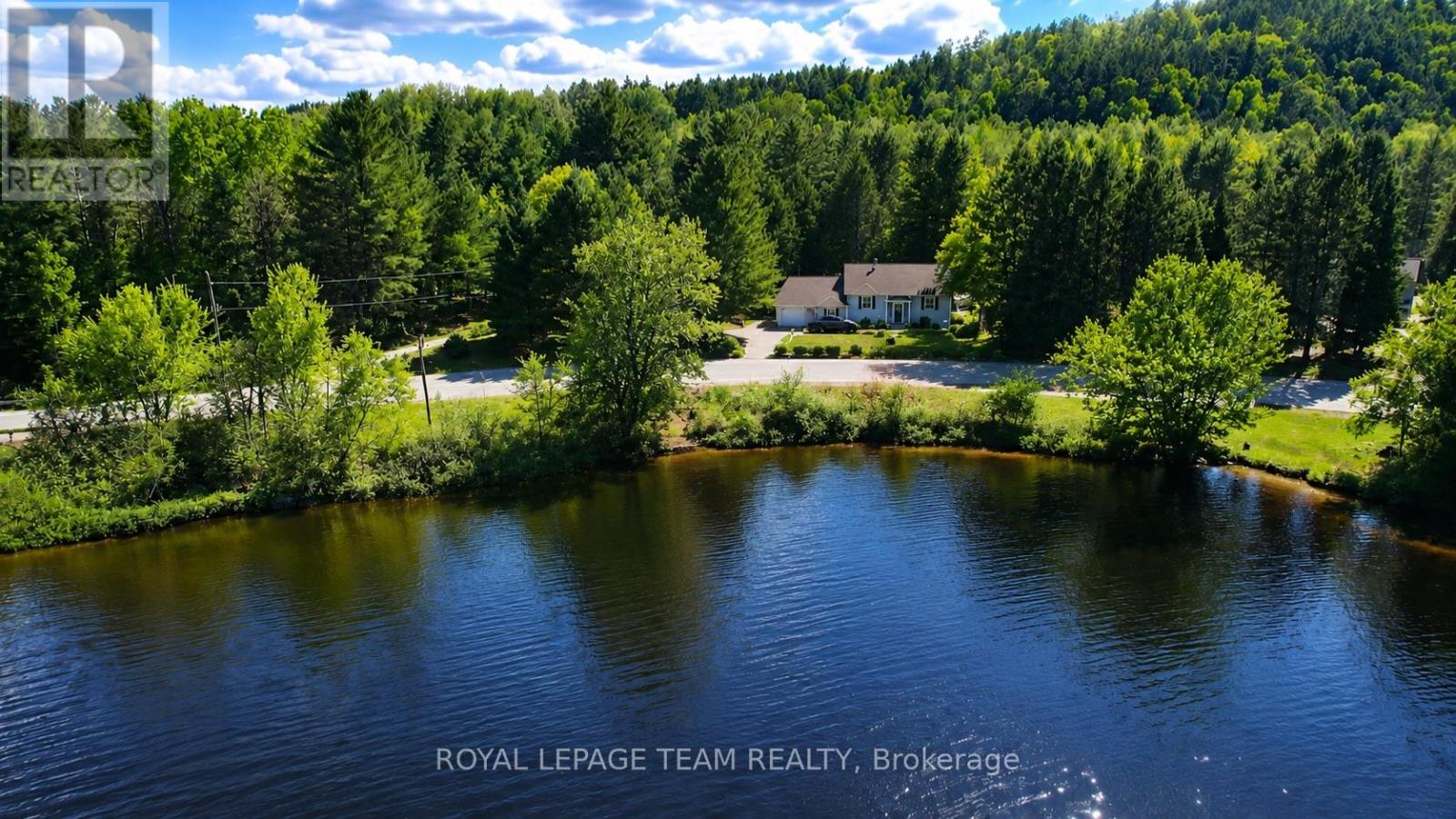 1855 Old Barry's Bay Road S, Madawaska Valley, Ontario  K0B 1K0 - Photo 3 - X12869150