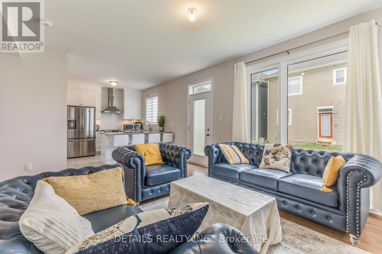 708 Vennecy Terrace, Ottawa, Ontario K1W 0N5 - Photo 8 - X13228000