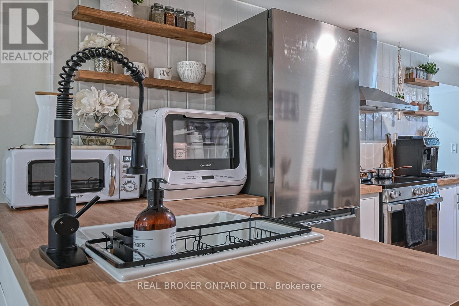 Lower Unit - 840 Macodrum Drive, Brockville, Ontario  K6V 6H5 - Photo 10 - X13228058