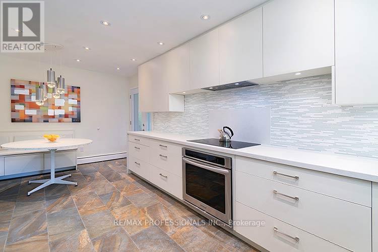 7 Cherry Post Crescent, Toronto, Ontario  M9C 2J9 - Photo 14 - W13227484