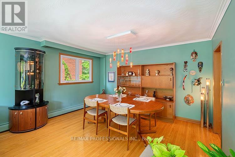 7 Cherry Post Crescent, Toronto, Ontario  M9C 2J9 - Photo 19 - W13227484
