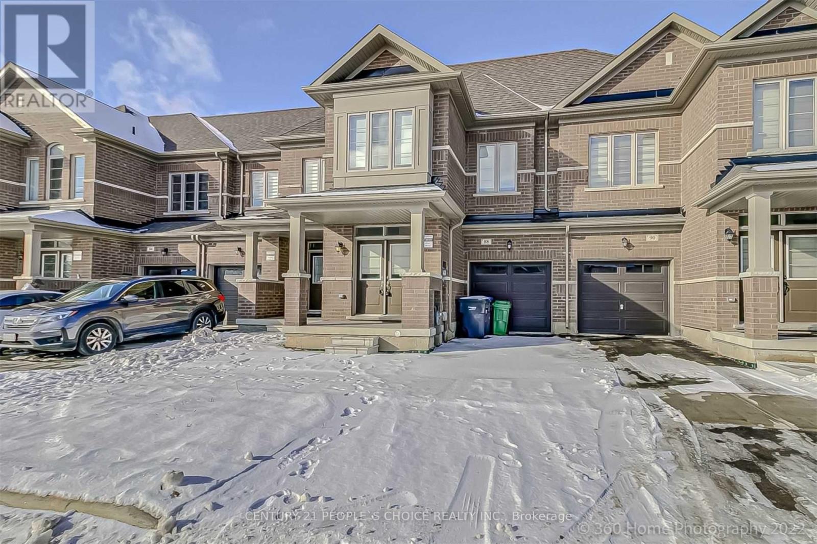 88 Adventura Road, Brampton, Ontario  L4A 5A7 - Photo 3 - W13227498