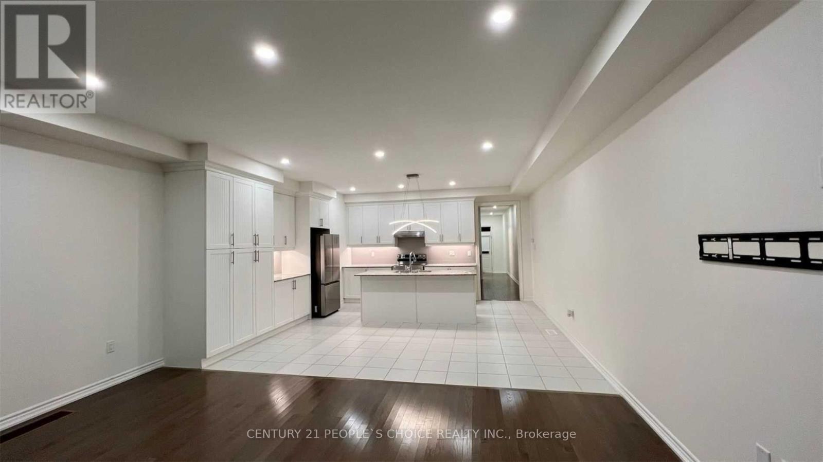 88 Adventura Road, Brampton, Ontario  L4A 5A7 - Photo 9 - W13227498
